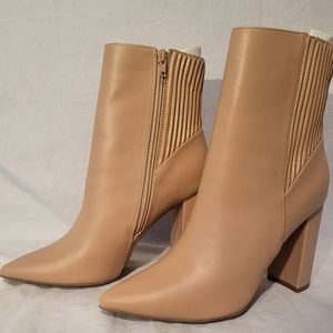 Qupid Signal Woman heeled Ankle boots